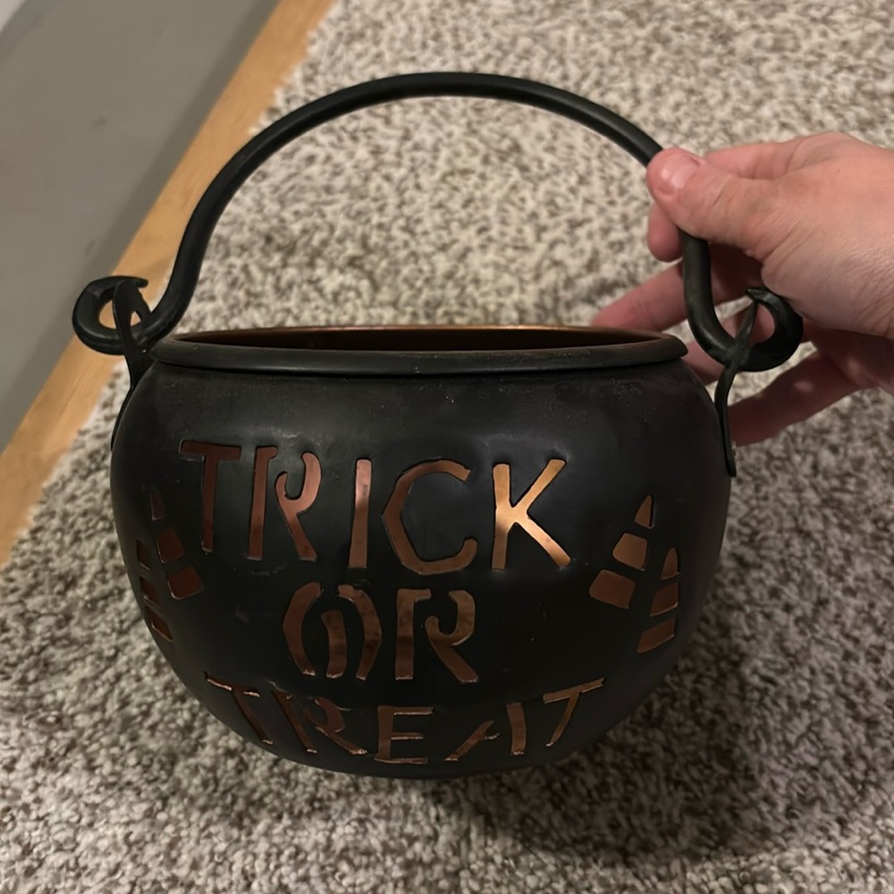 Trick or treat metal cauldron
